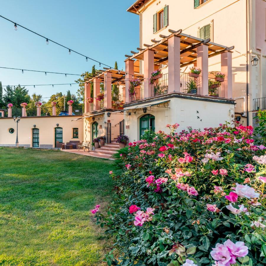 Domus Volumnia Country House เปรูจา ภายนอก รูปภาพ