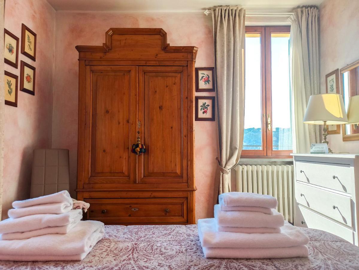 Domus Volumnia Country House เปรูจา ภายนอก รูปภาพ