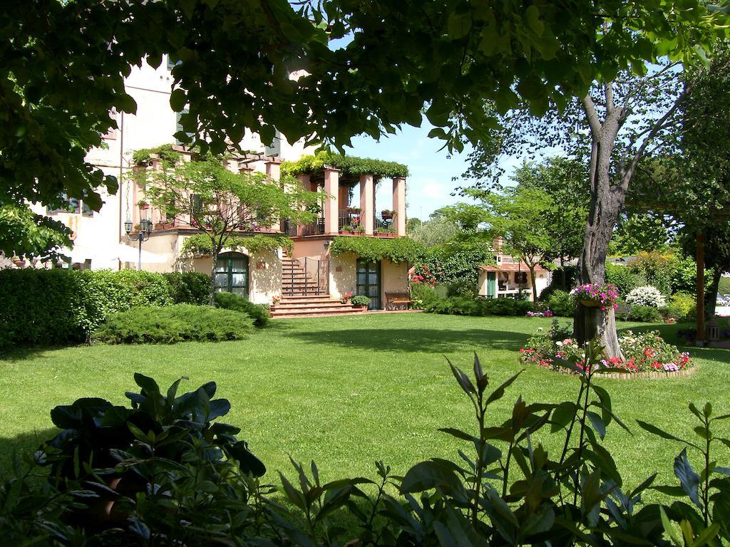 Domus Volumnia Country House เปรูจา ภายนอก รูปภาพ